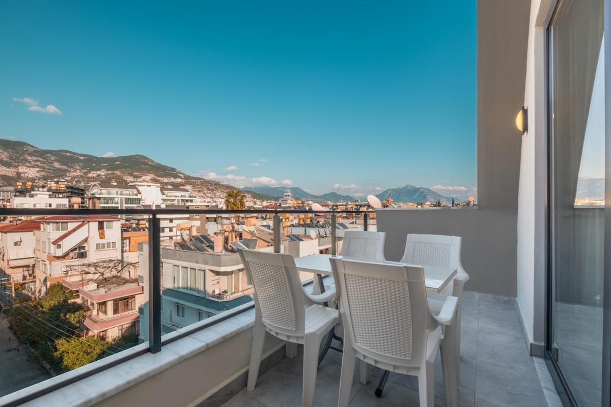 Duplex In The Heart Of Cleopatra, 200m To The Daire *