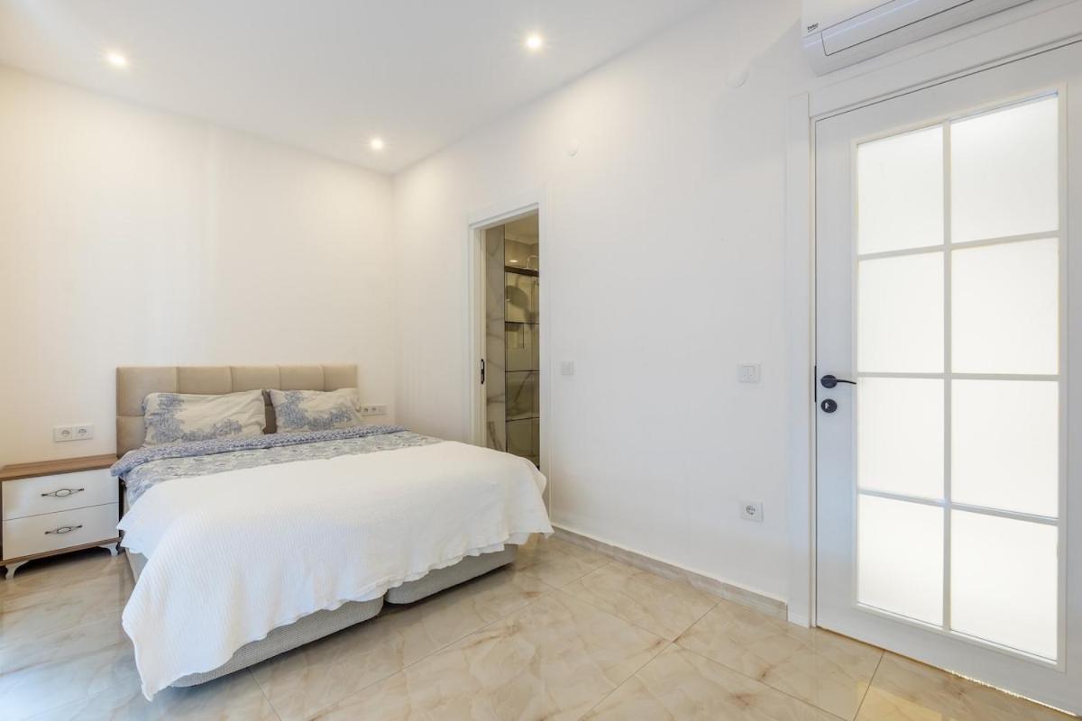 Daire Duplex In The Heart Of Cleopatra, 200m To The *