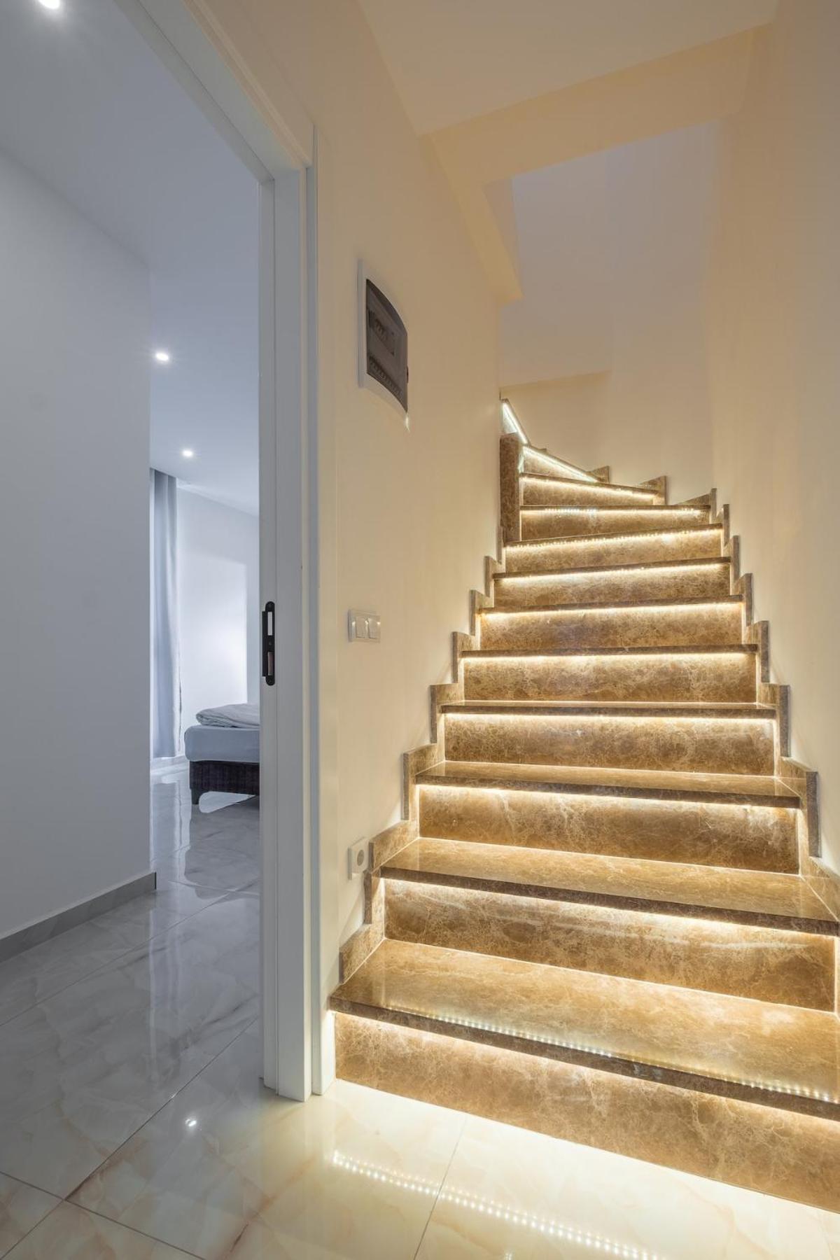 Daire Duplex In The Heart Of Cleopatra, 200m To The